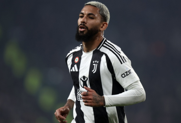Premier League hàng đầu ba mục tiêu tiền vệ Juventus Douglas Louis