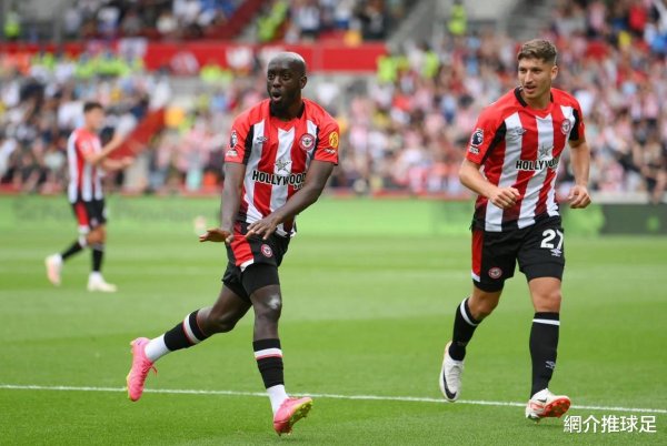 Tottenham Newcastle cạnh tranh cho thị thực tiền đạo Brentfo
