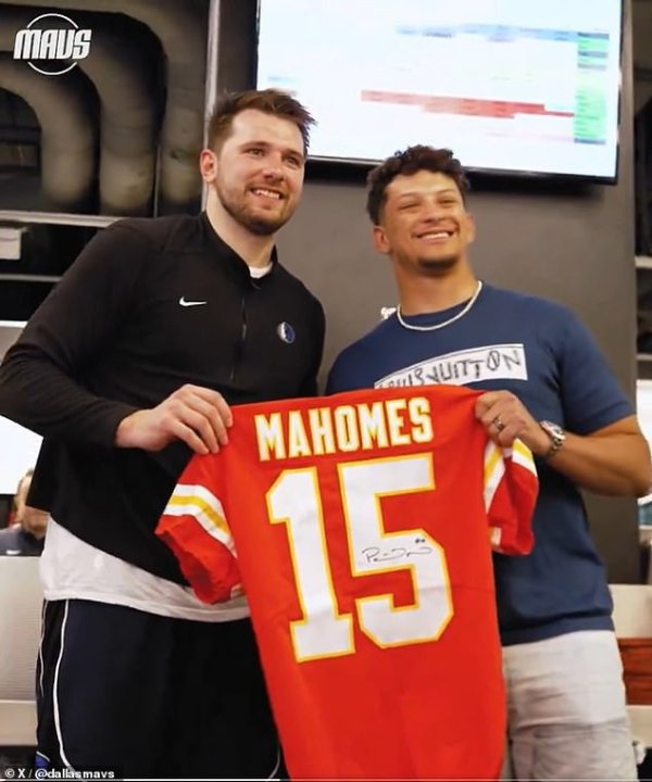 Mahomes: Tôi đã bị mất ngủ trong đêm Doncic đã được giao dịc